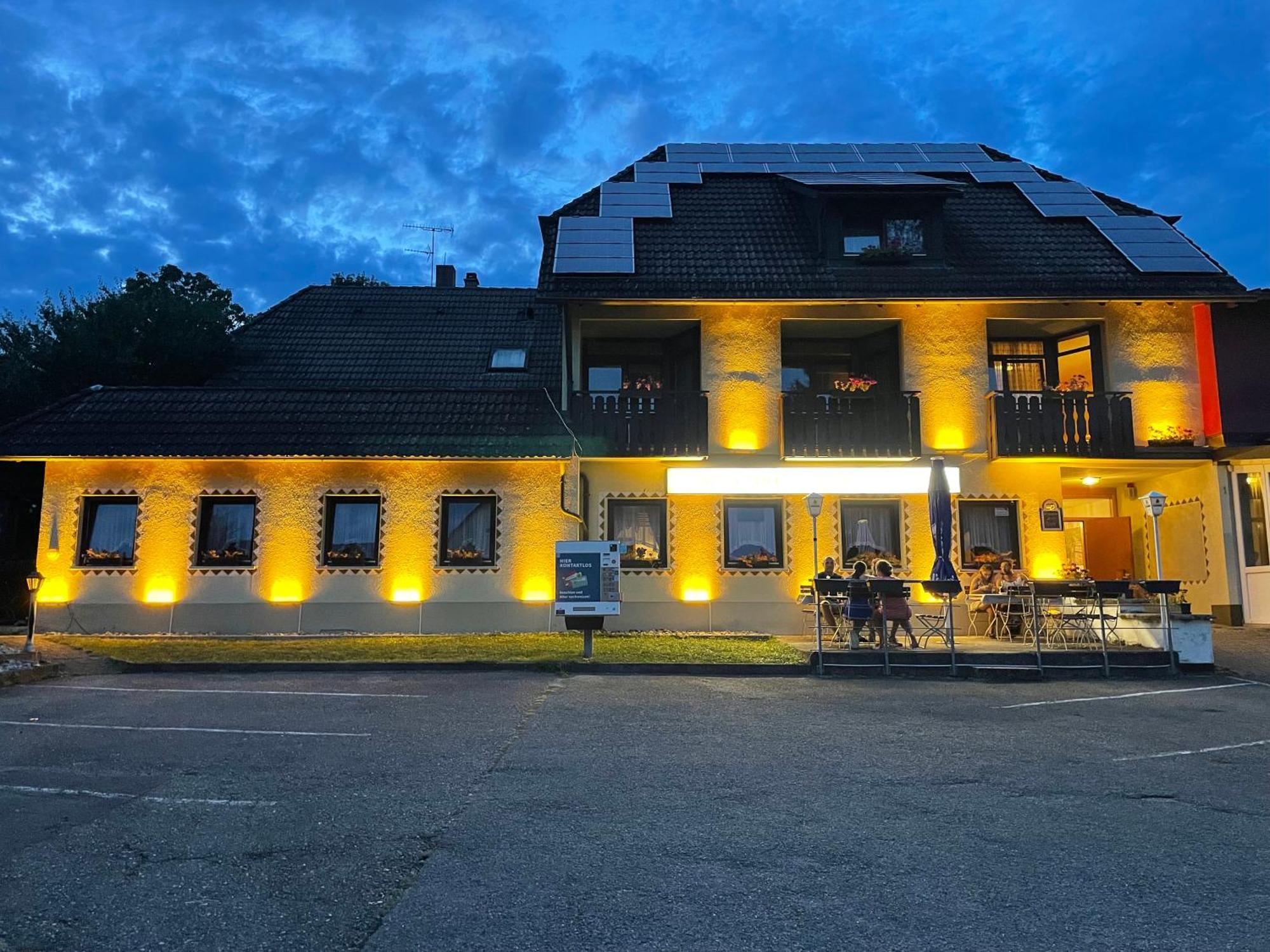 Beny Hotel Restaurant Hertingen Zewnętrze zdjęcie