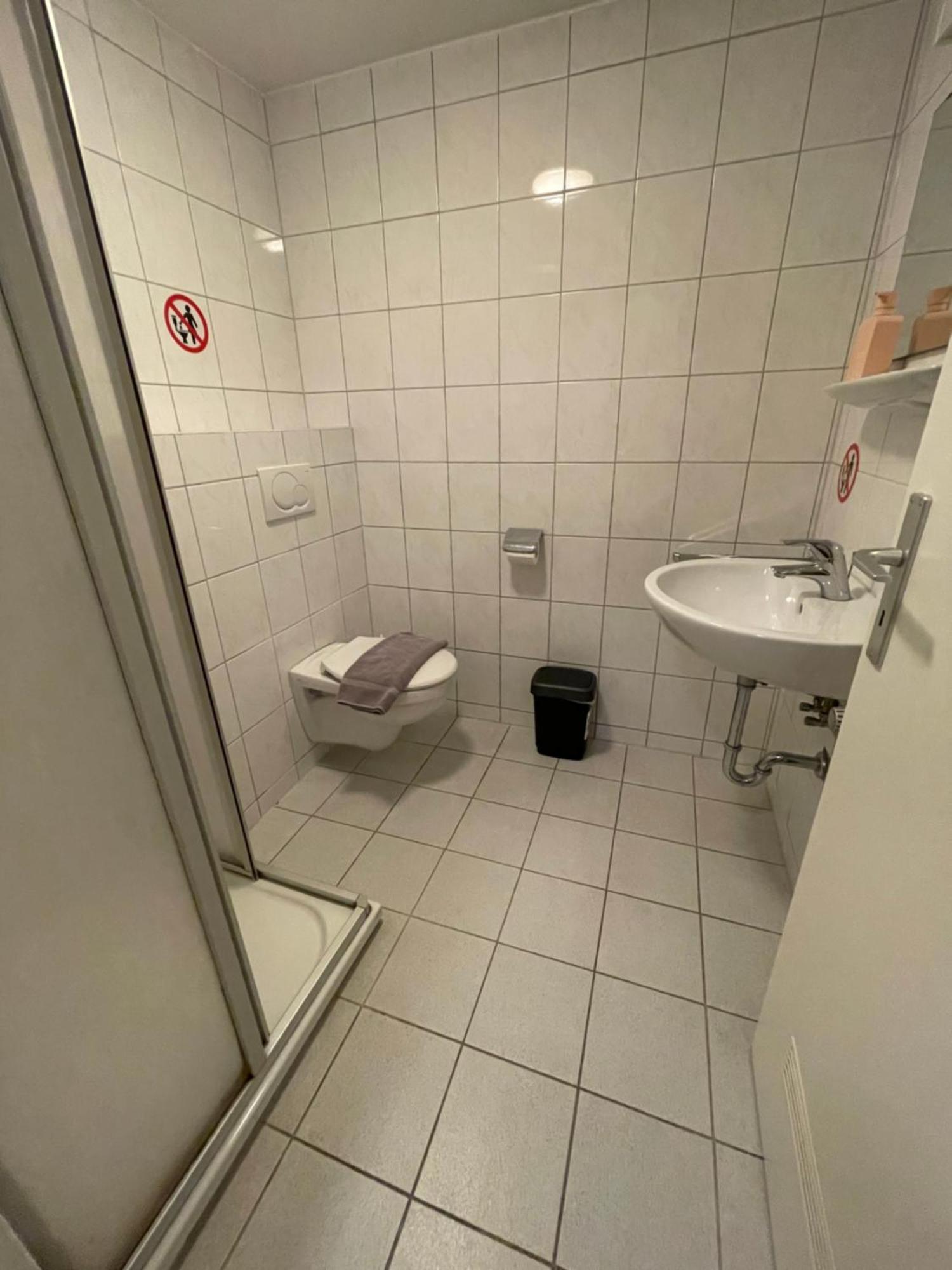 Beny Hotel Restaurant Hertingen Zewnętrze zdjęcie